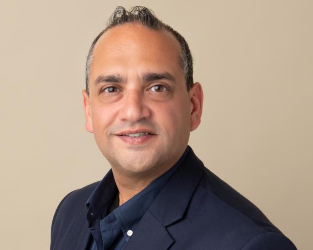 Ali Ahmadi